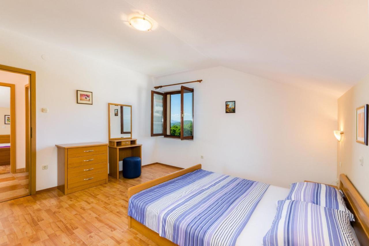 Ferienwohnung Andelko Dramalj Exterior foto